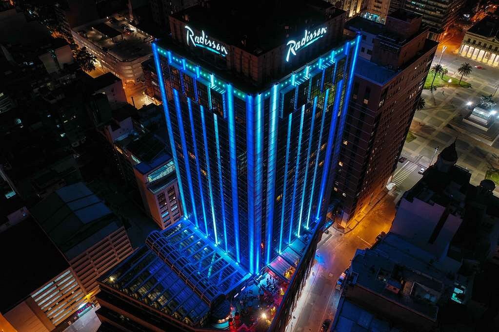 Radisson Montevideo Victoria Plaza Hotel